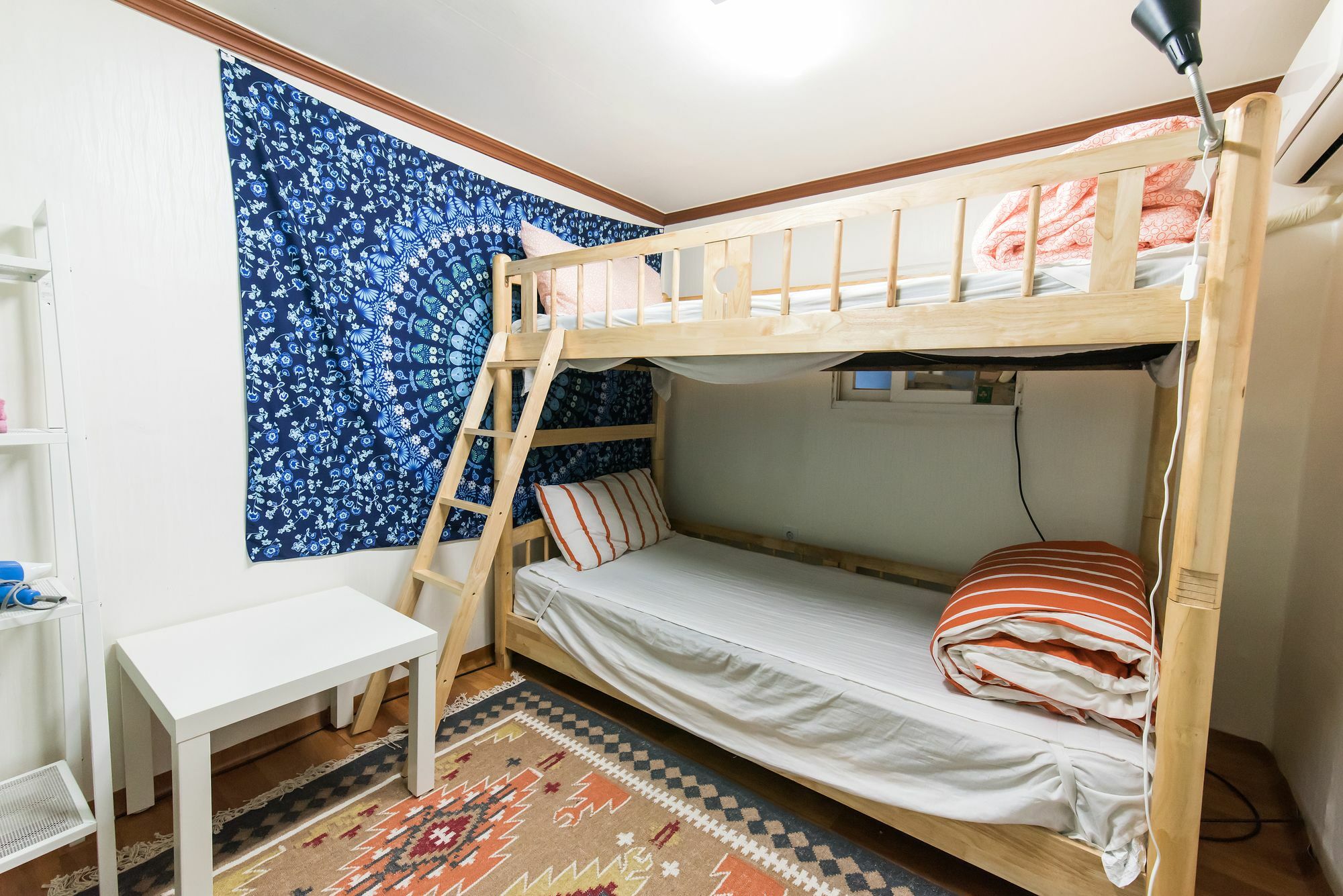 Jinho'S Black Whale Guest House & Bar Seul Exterior foto